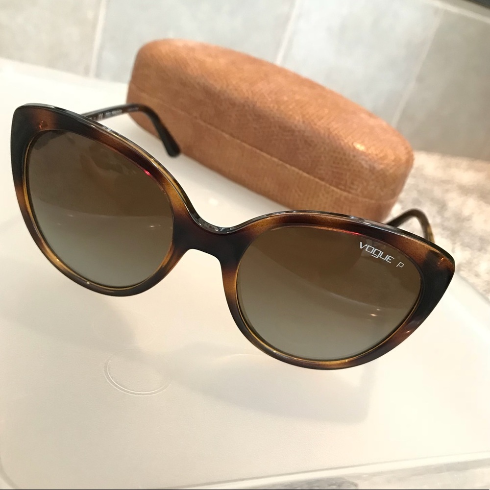Vogue Polarized Sunglasses
